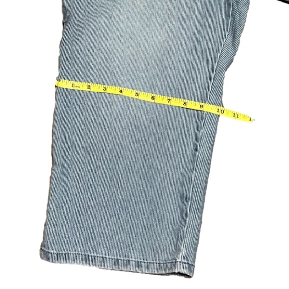 Gloria Vanderbilt All-Around Slimming Effect Striped Capri Women’s (Sz 18) - Picture 9 of 10